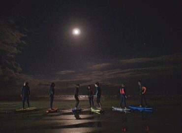 Session de Surf pleine Lune sur L’île d’Oléron avec Island Surf School !